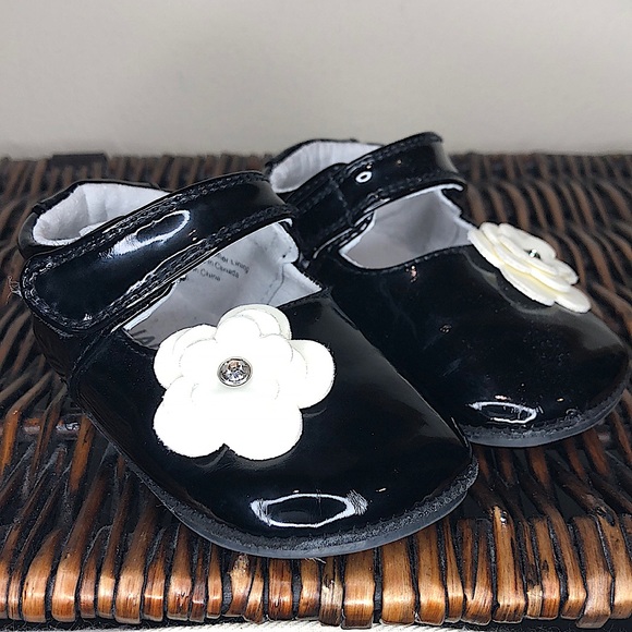 Jack and Lily Shoes Jack And Lily My Mocs 4 Poshmark